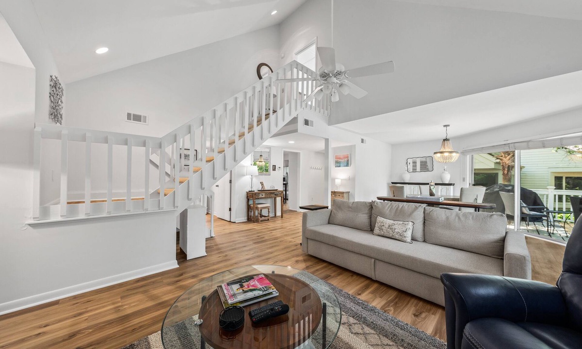 Spinnaker Beachhouses Villa | 2 Bed/2 Bath Spinnaker! Walk to the Beach & Pools! Amenity access included!