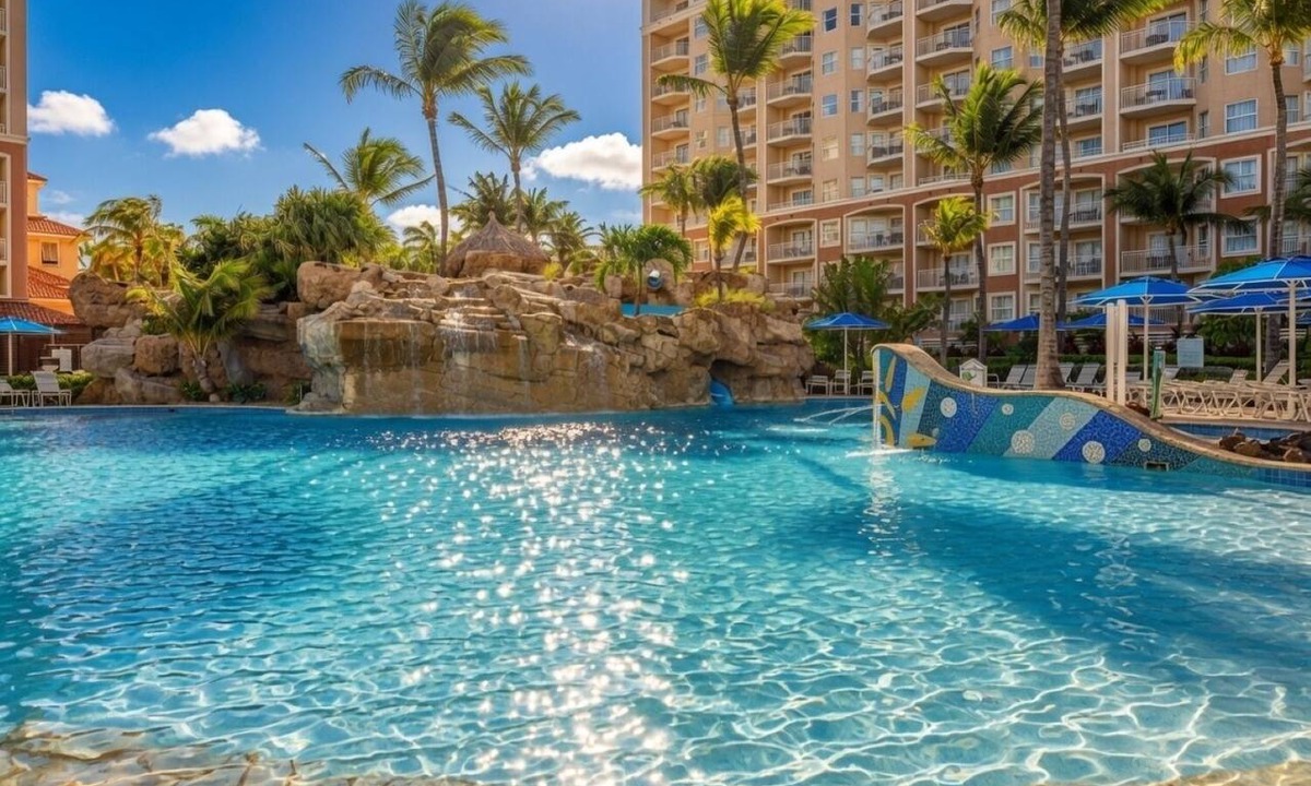 Palm Beach Apartment | Aruba | Island Breeze Retreat | Beaches, Pools & Tropical Fun