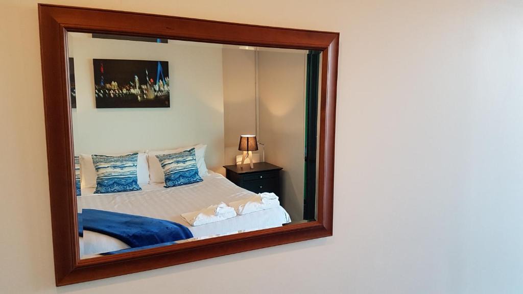 Auckland Central Business District Apartment | Central Harbor Views Apartment