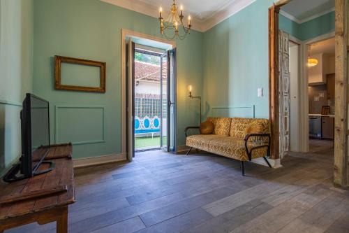 Casal da Ladeira Villa | Classic Villa in Beato Lisbon