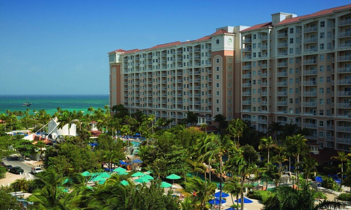 Palm Beach Villa | Fabulous Aruba Marriott Surf Club March 7-14, Villa Sleeps 8