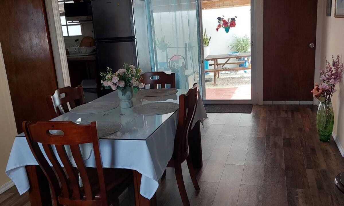 Oranjestad House | Haystack Cozy Cottage near the Haystack in the middle of the island of Aruba