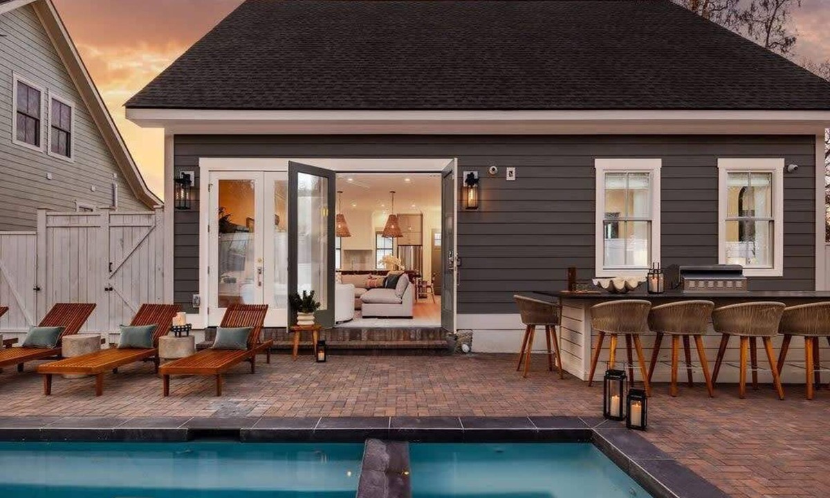 Thunderbolt House | Luxurious Savannah Retreat | Private Pool & Spa