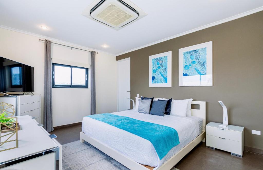 Bubali Villa | Spectacular designer villa 5 star Luxury 6 Bedroom New