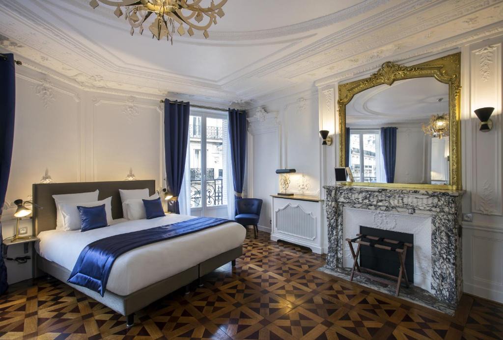 Champs-Elysees Hotel | Vestay George V