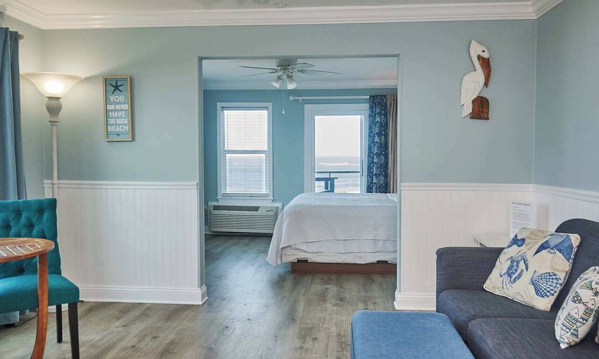 Vilano Beach Hotel | Vilano Beach - Coastal Studio