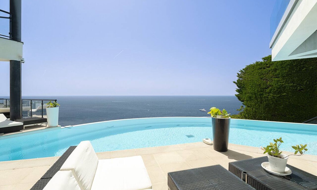 Eze Villa | Villa Anjuna