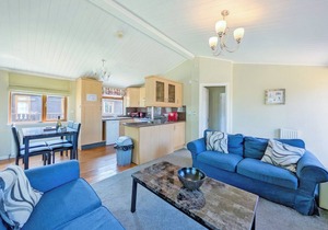 2 bedroom accommodation in Carnforth in Carnforth