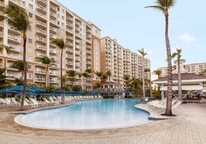 Marriotts Aruba SurfClub - 2 Bedroom