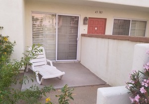 Villa, 2 Bedrooms, 2 Baths, Great Location And Close To Everything in Palm Desert