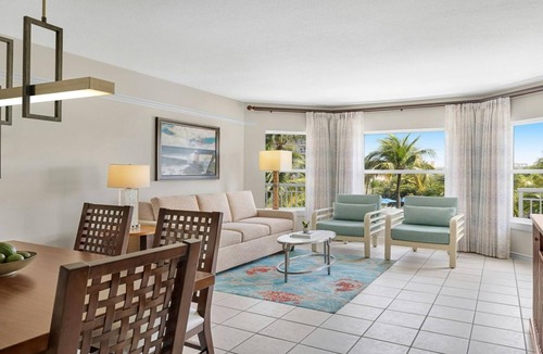 Arashi Resort | 2 Bedroom Garden View at Marriott's Aruba Surf Club