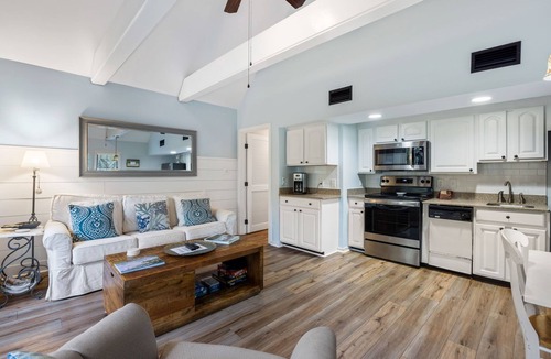 West Beach Village Condo | 3539 Seascape: $150 Beach Gear/Bike Credit, Screened Porch, 1 min to Beach