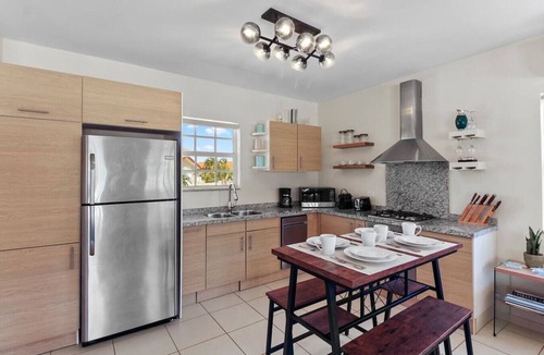 Boroncana Villa | 3BR Villa con Torre | Private Pool & Outdoor Oasis