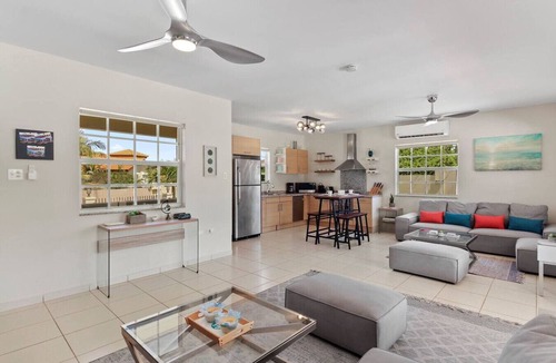 Boroncana Villa | 3BR Villa con Torre | Private Pool & Outdoor Oasis