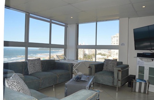 North Beach Apartment | Accommodation Front - Classy 4 Sleeper with Ocean Views