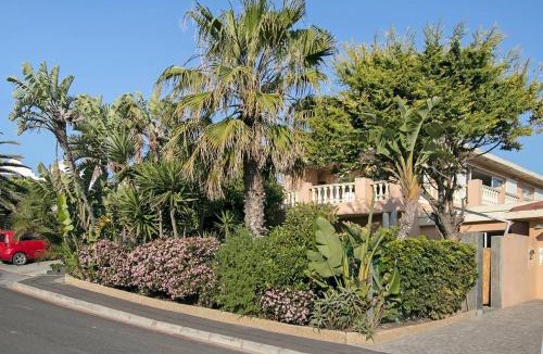 Big Bay Villa | All Surfers Dream Villa - ocean is so close!