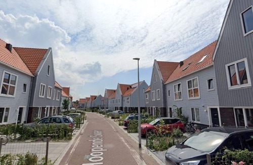 Amsterdam North House | Amsterdam House with free Parking-minutes to NDSM