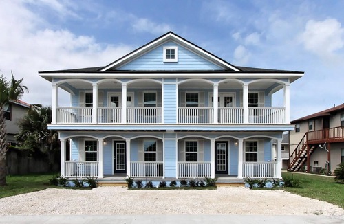 Butler Beach Villa | Beautiful Beachside Villas Ocean View ! Family and Pet Friendly !