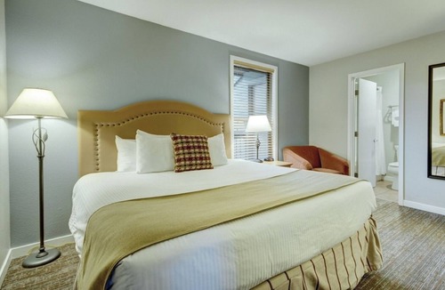 Bend Resort | Bend | Riverfront Adventure Stay | Pool + Trails