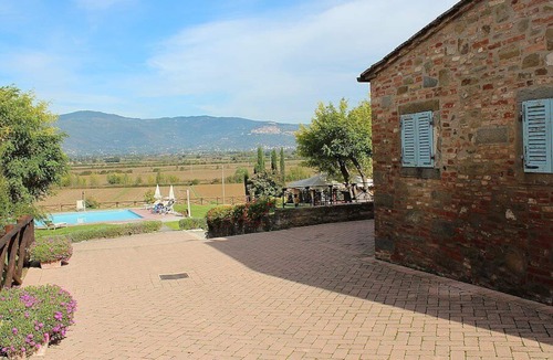 Fratticciola House | Casa Lamina D, fully refundable with voucher*: A characteristic and welcoming apartment that is part of a villa, with Free WI-FI.
