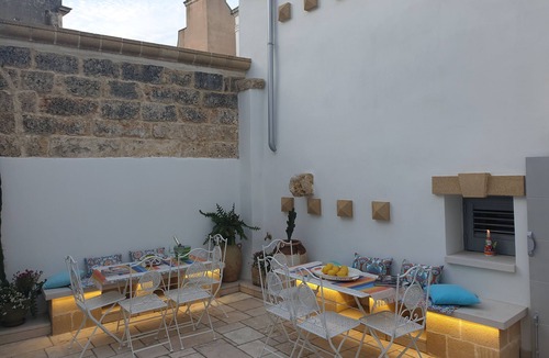 Casarano Apartment | Casetta Ristrutturata in Centro Storico nel Cuore del Salento tra i 2 Mari