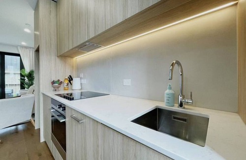 Grey Lynn Villa | Charming Stay in Grey Lynn Close to CBD
