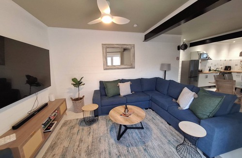 Fisherhaven House | Embrace This Planet in our peaceful 3 bedroom home in Fisherhaven.