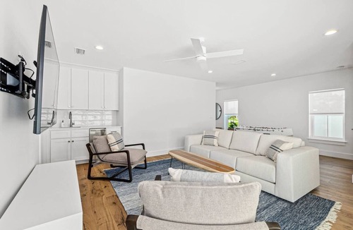 St. Augustine Beach Villa | Endless Summer Oasis heated pool and putting green