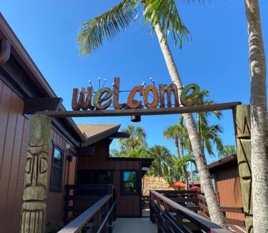 Sanibel Hotel | Kona Kai