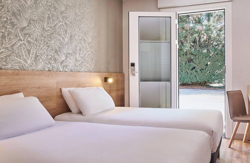 Malay-le-Grand Hotel | Kyriad Sens