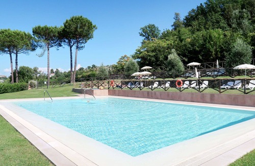Castelfiorentino Villa | Lovely apartment in villa for 6 guests with pool, A/C, WIFI, TV, terrace and pets allowed
