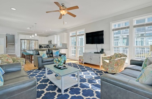 Long Beach House | Luxurious oceanfront retreat in Oak Island, perfect for 24 guests!