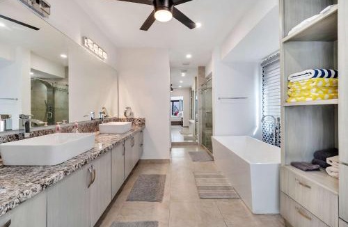 Cabo Bello House | Marbella Lane Premium Ocean View Villa & Pool