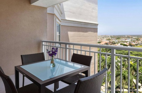 Arashi Resort | Marriott’s Aruba Surf Club: Your Caribbean Playground Awaits-Studio Garden View