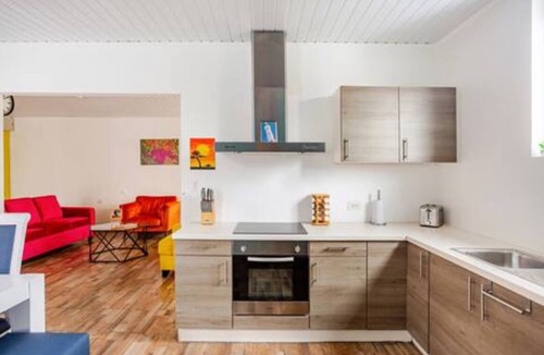 Oranjestad House | Modern Artsy City Home 2BR/2BA with Plunge Pool and a 3 min Walk to City Beach