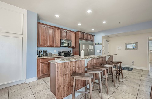 Windy Hill Villa | Ocean View l 5BR l Pool l Sleeps 16 l Luxury Villa