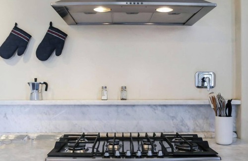 Sant' Ambrogio Apartment | Palazzo Lungarno Luxurious 4-Bedroom Penthouse with Terrace in Central Florence