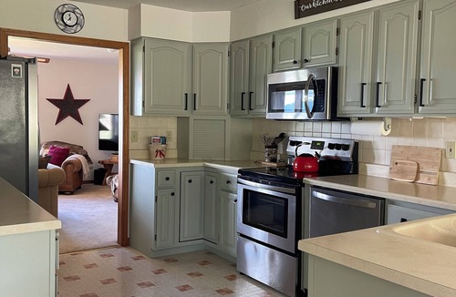 Grantsdale House | Peaceful Skalkaho hide away, 4-bedroom house in Hamilton.