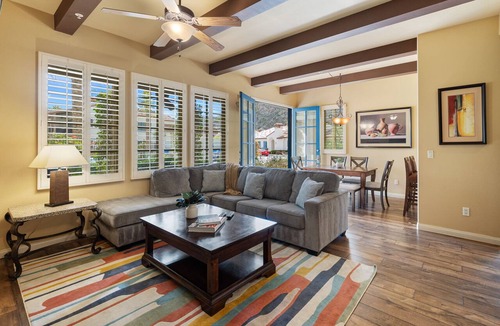 La Quinta Condo | Poolside! Stunning Villa near sparking pool & large spa, Garage, Pet Friendly! (L62-2)