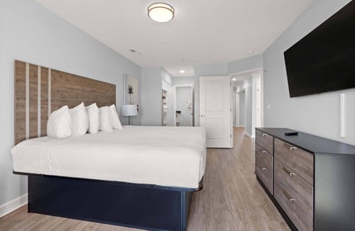 Myrtle Beach Resort | Premium Ocean View Two Bedroom Condo - FREE Pickleball 5 minutes away!