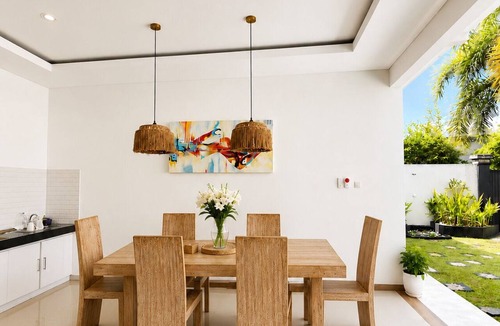 Petitenget Villa | Prime location just walking distance to the Boutique shop, Restaurant , Bar