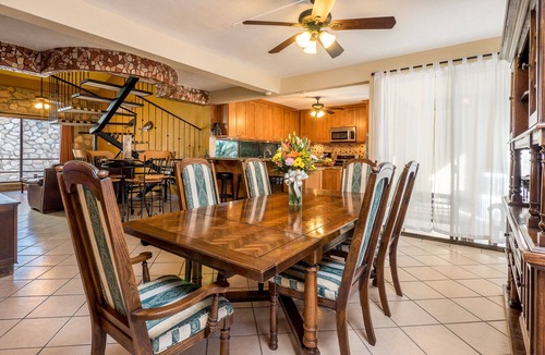 El Medano Ejidal House | Private Villa in the Heart of Cabo: 495 Per Night-Closest to Medano Beach!