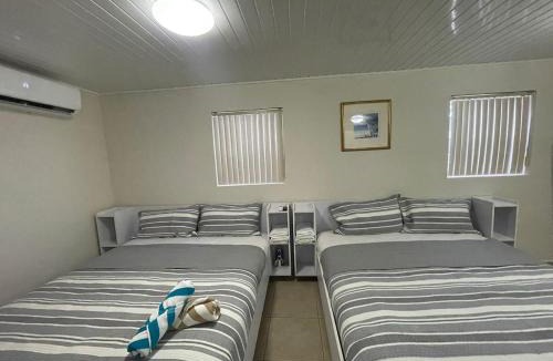 Oranjestad Apartment | Puerta del Sol 2
