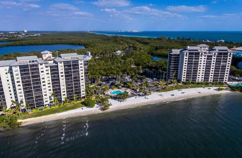 Punta Rassa Hotel | Resort Harbour Properties - Fort Myers / Sanibel Gateway