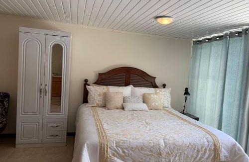 Bakval Apartment | Sandpiper Beach Apartments