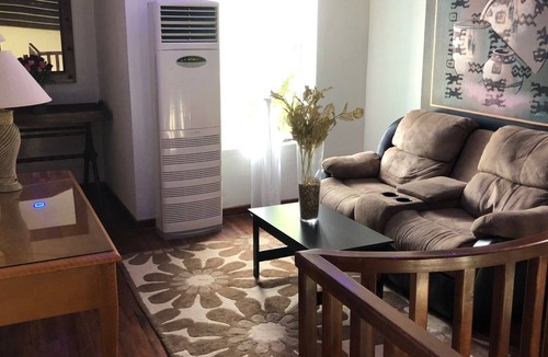 Palm Beach Villa | Secure And Private Villa With Pool/Hot Tub Jacuzzi In Palm Beach Village