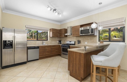Gold Coast Villa | Spacious 3BR/3BA Villa | Diamante 159 by Bocobay