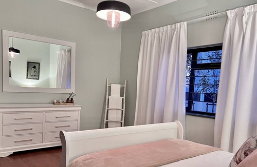 Strand Other | Spacious home with pool 200M from beach
