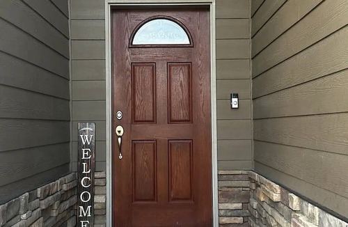 Billings House | Spacious Modern Home with a Perfectly Convenient Location!