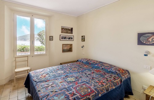 Procchio Villa | Splendid villa 6 places directly on the sea, combined with discount ferry